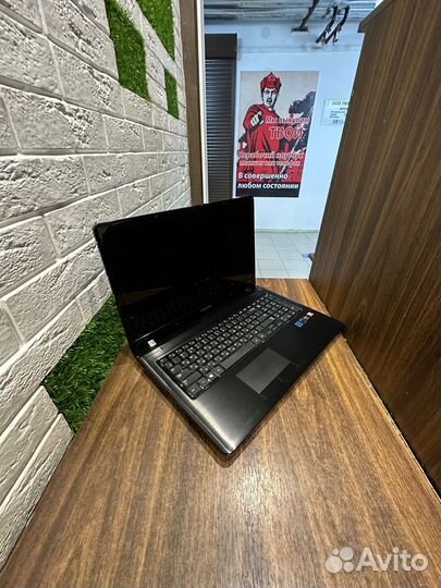 Игровой Samsung a10-4600m\7670m\8gb\SSD\17.3