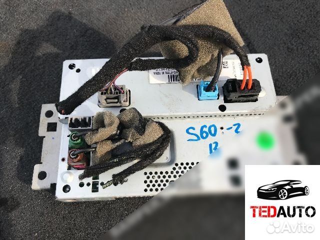 Дисплей, Volvo S60 2011