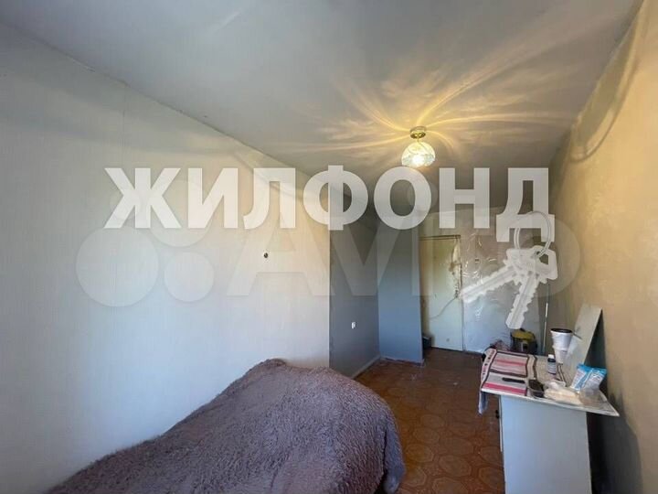 Комната 12 м² в 1-к., 1/4 эт.