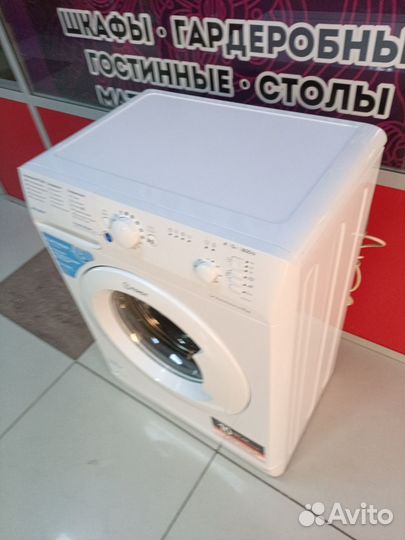 Стиральная машина Indesit 5кг