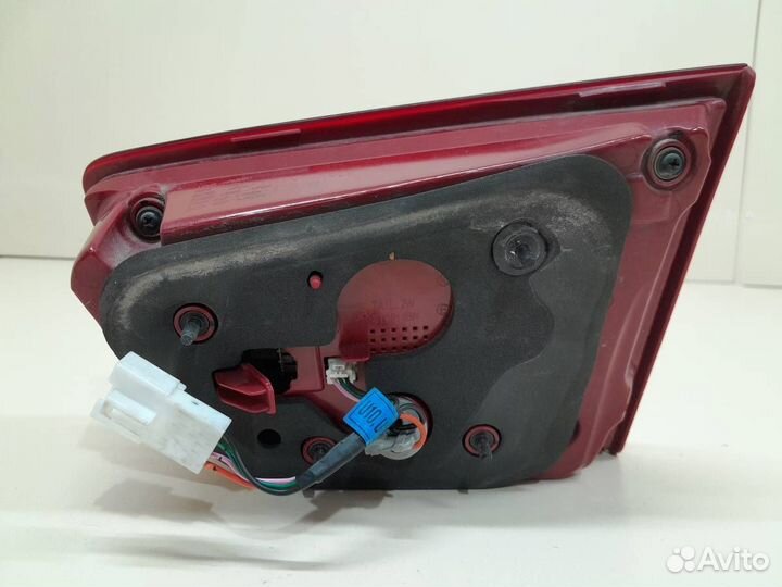 Фонарь задний внутренний левый Kia Sorento/Sorento