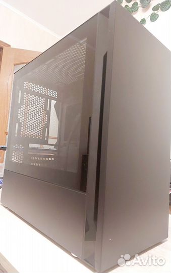 Cooler master silencio S400 TG - С шумоизоляцией
