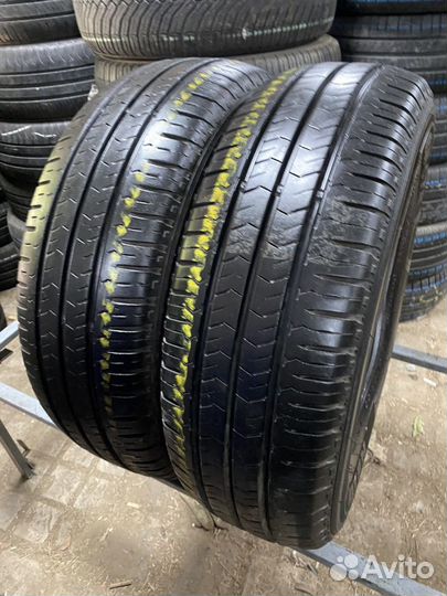 Nexen Roadian CT8 215/70 R15C