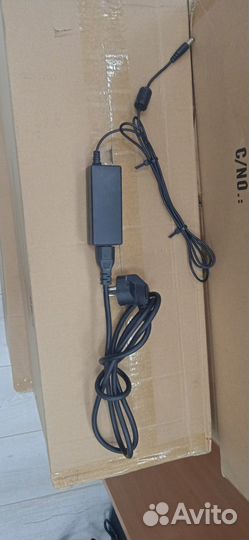 Монитор Viewsonic VX2270Smh-LED