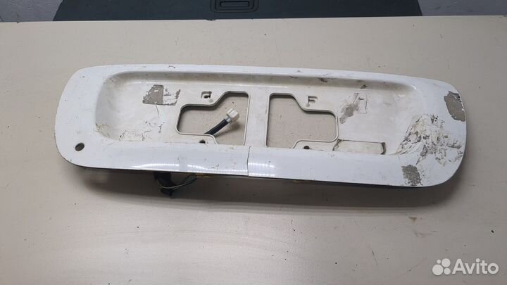 Накладка под номер Toyota Sequoia, 2003