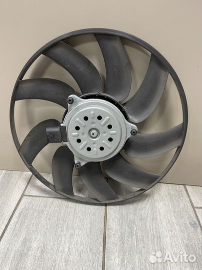 Вентилятор охлаждения двс Ауди А4 Б8 А5 8Т