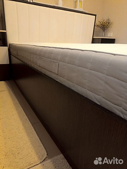 Кровать с матрасом бу
