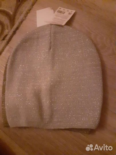 Шапка весенняя женская