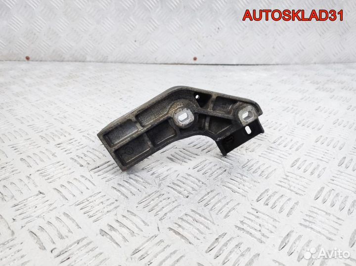 Кронштейн тнвд Volvo V40 F9Q 8200157461