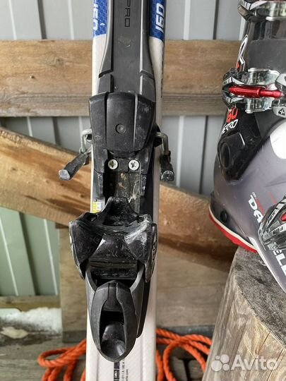 Горнолыжные ботинки и лыжи Fisher