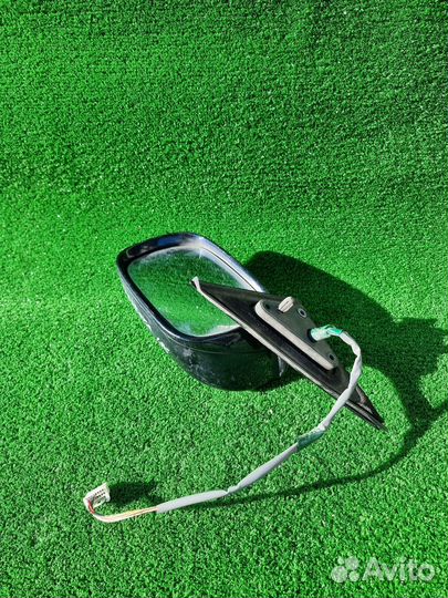 Зеркало правое Toyota Majesta 2005,uzs186,8контакт