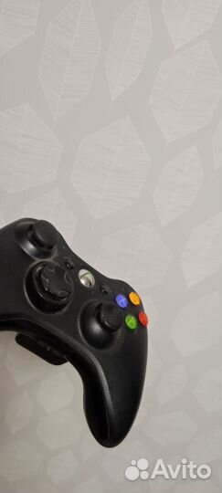 Xbox 360 с 2 джойстиками