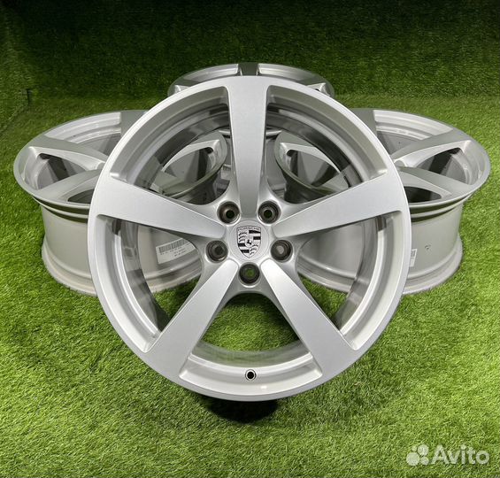 Одноширокие, кованные диски Porsche Macan, r18 9J