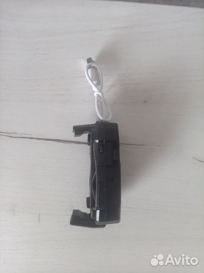 Кулер для охлаждения телефона Memo FL07