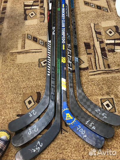 Клюшки хоккейные