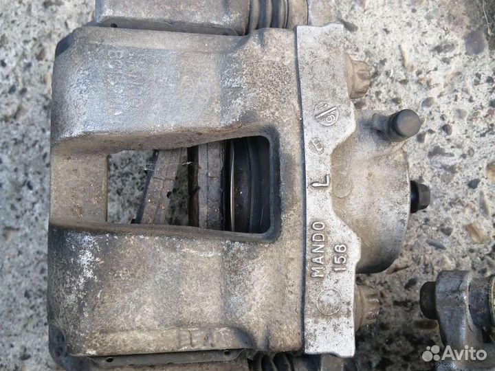 Суппорт передний левый правый Соната 6