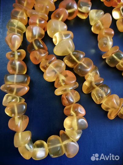 Янтарные бусы СССР