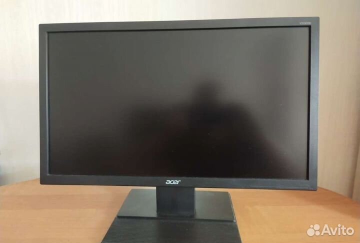 Монитор Acer 22