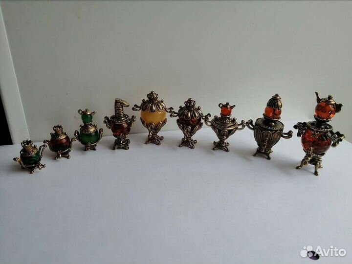 Самовар из бронзы с янтарем