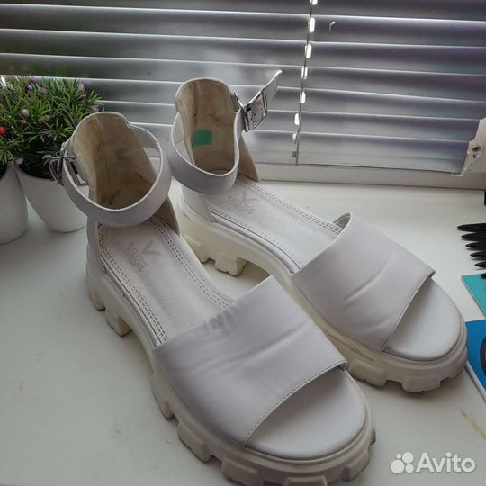 Босоножки