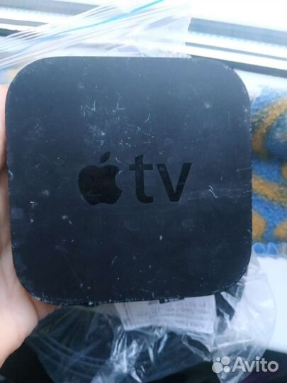 Тв приставка apple TV 3