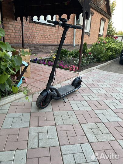 Самокат взрослый Xiaomi navee n65