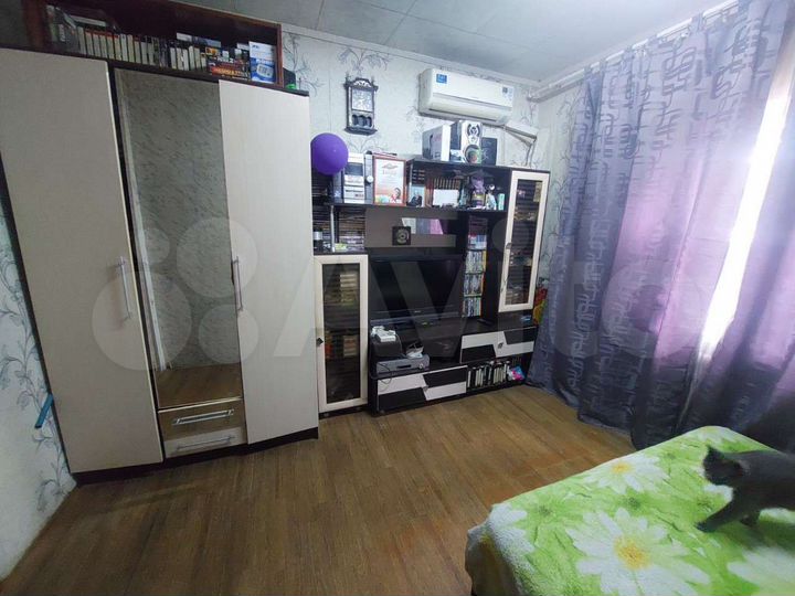 3-к. квартира, 49 м², 1/1 эт.