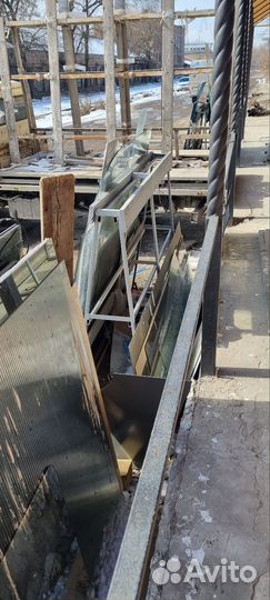 Пирамида для стекла