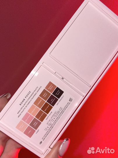 Fenty beauty тени Bomb Posse