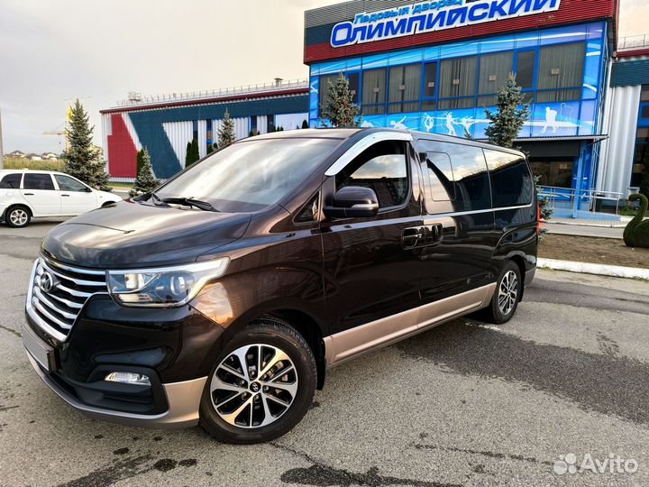 Hyundai Grand Starex 2.5 AT, 2018, 64 000 км