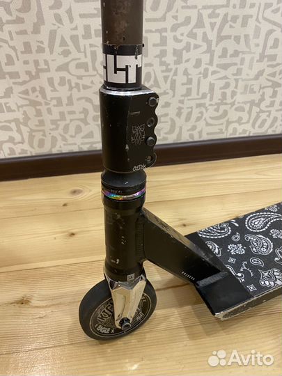 Трюковой самокат кастом