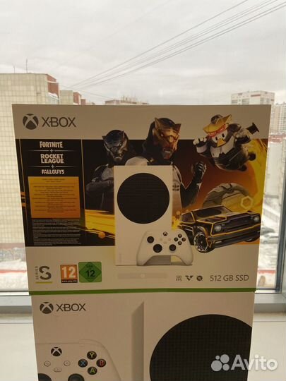 Игровая консоль Xbox series s новый