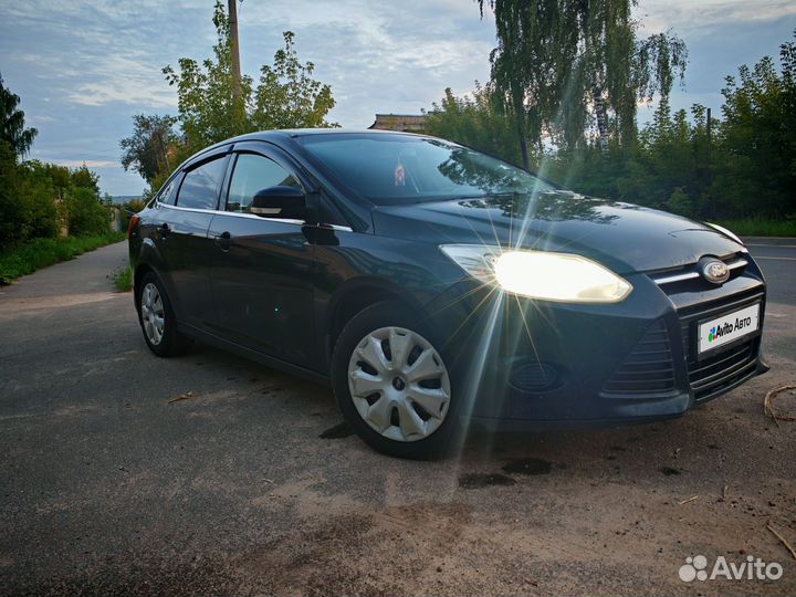 Ford Focus 1.6 AMT, 2012, 185 122 км