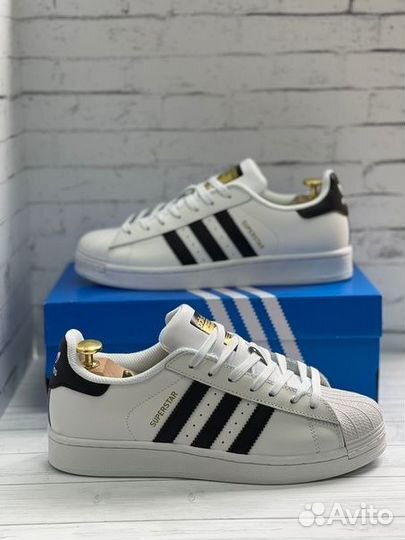 Adidas Superstar