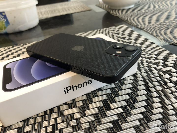 iPhone 12 mini, 64 ГБ