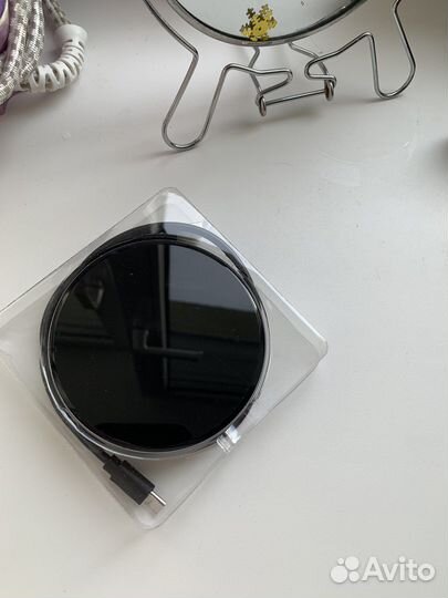 Беспроводная зарядка для iPhone