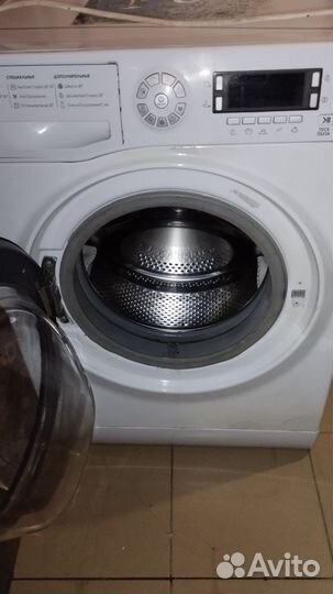 Стиральная машинка автомат