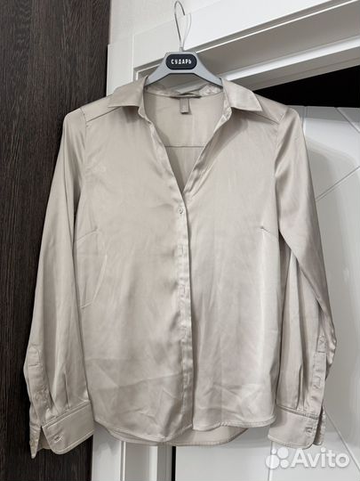 Атласная блуза HM