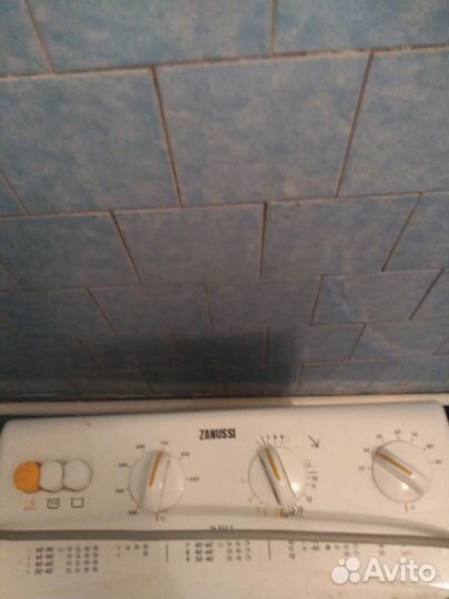 Стиральная машина Zanussi вертикальная