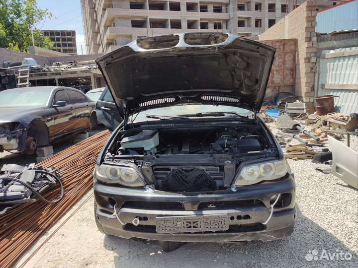 Запчасти на BMW х5 е53