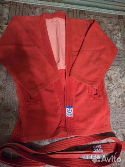 Самбовка (куртка для самбо)