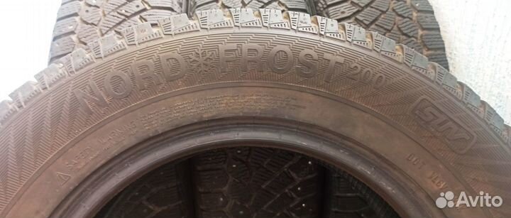 Gislaved Nord Frost 200 SUV 215/65 R16 102T