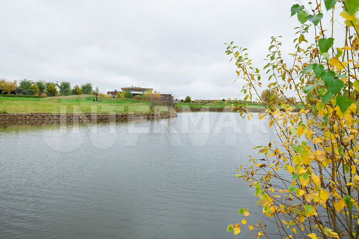 Дом 1250 м² на участке 50 сот.