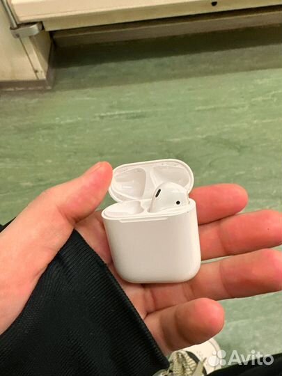 Airpods 2