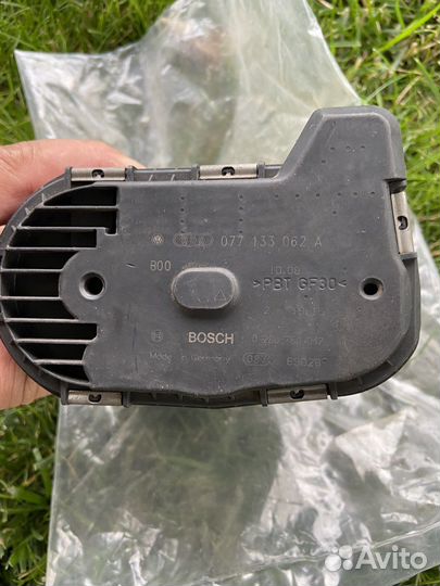 Дроссельная заслонка на Ауди А8