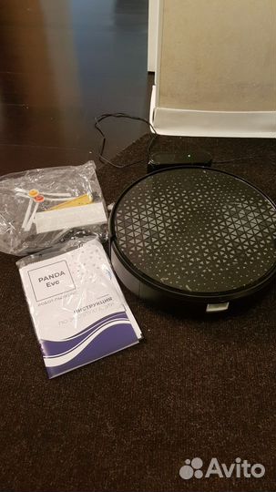 Робот пылесос моющий panda Evo