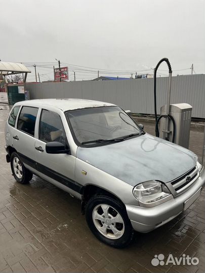 Chevrolet Niva 1.7 МТ, 2004, 220 100 км