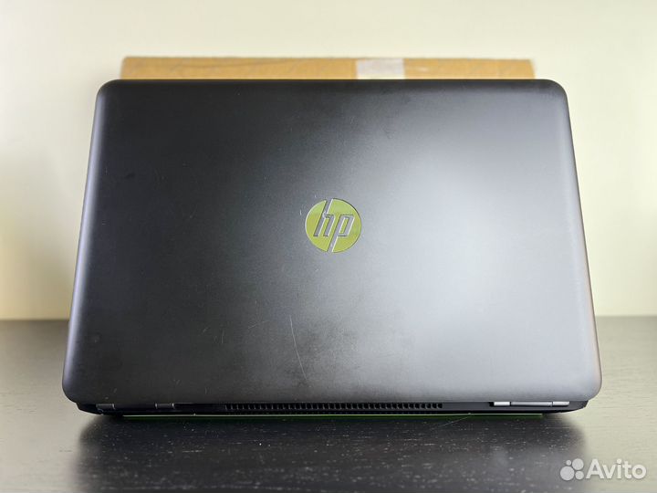 Игровой ноутбук HP: i5-8 ядер/8Гб Озу/1000Гб