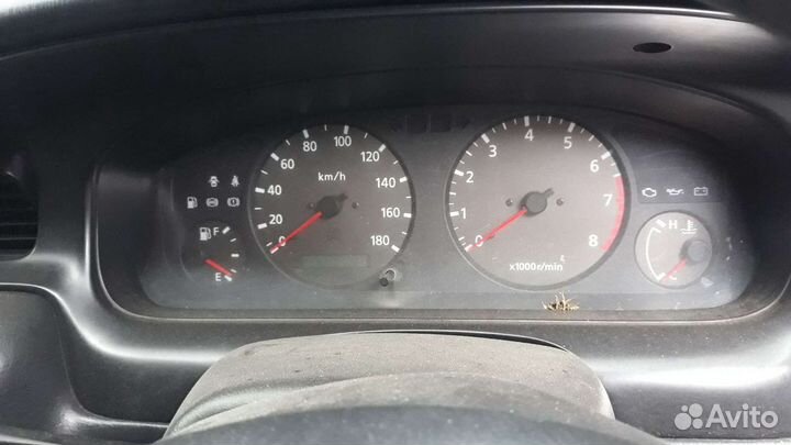 Щиток приборов nissan bluebird u14