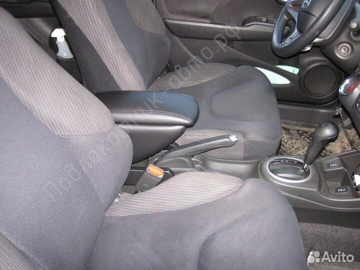 Подлокотник Хонда Фит 2, Джаз 2 Honda Fit, Jazz 2